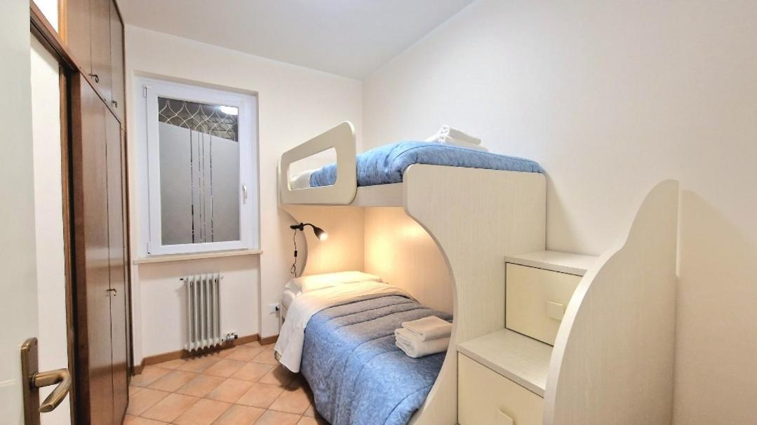 Chiara Pool Apartment Bardolino Exterior foto